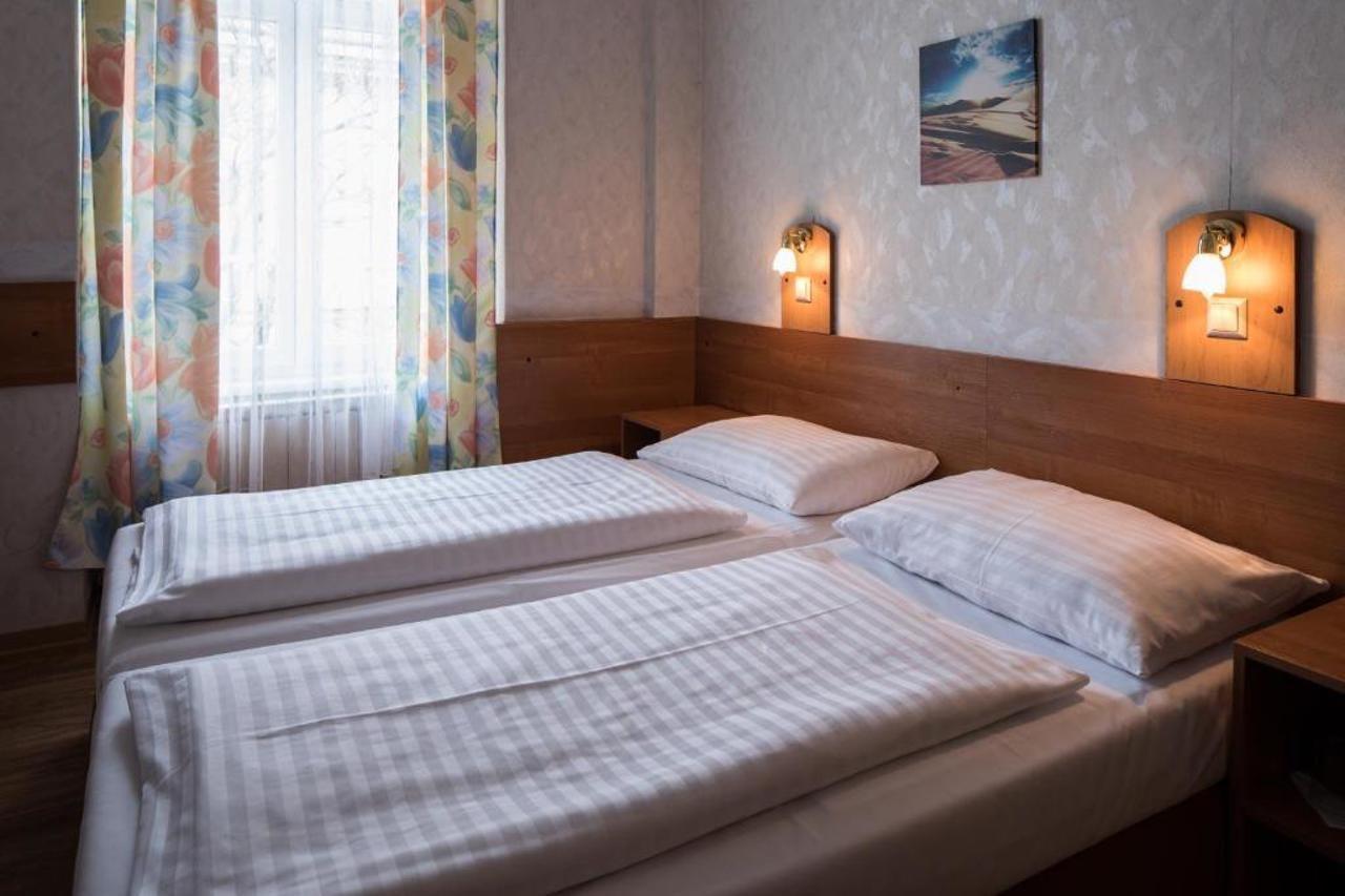 Admiral Hotel 3*